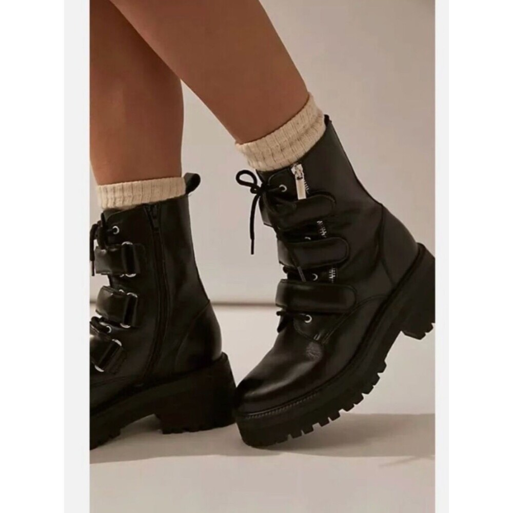 Free People Black Emmett Lace-Up Strap Leather Lug Boots Size 7.5 Motorcycle